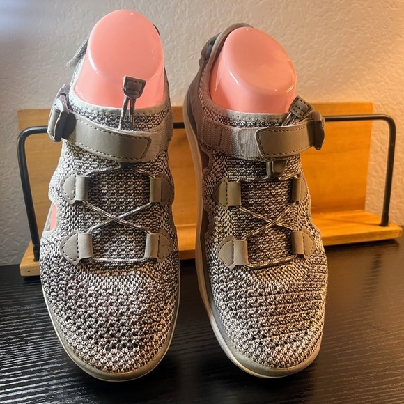 Teva Women Sneakers in Gray and White - Picture 3 of 8